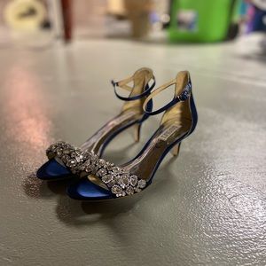 Badgley Mischka Heals